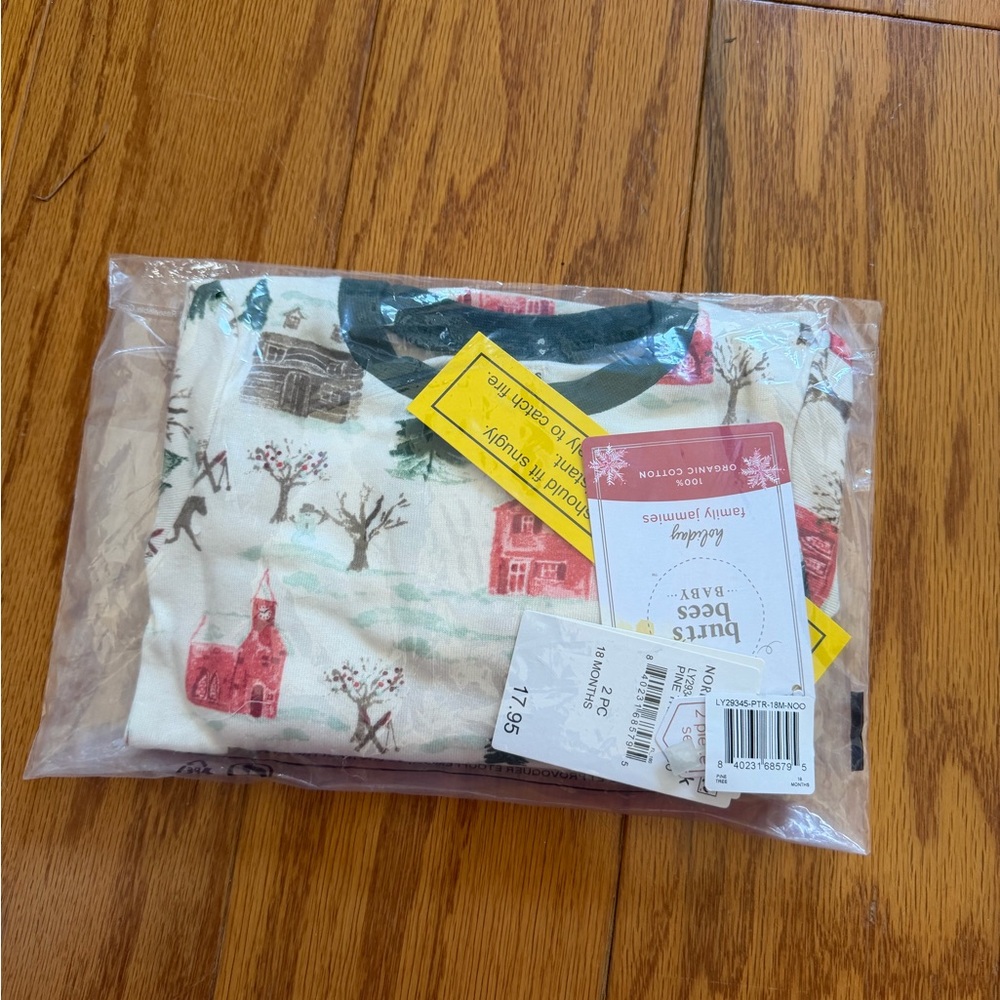 Burt's Bees Baby Festive Village Pajamas - Red and Green boys girls unisex 18m m